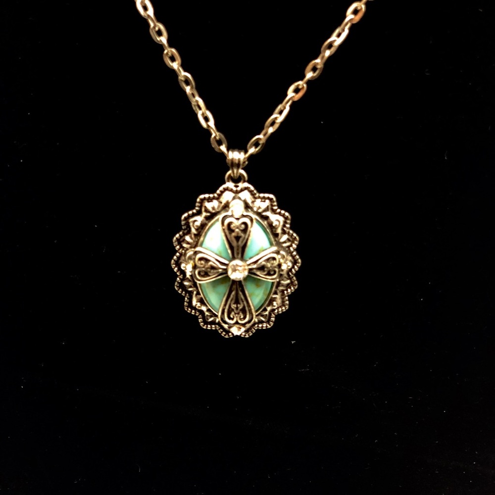 Beautiful cross turquoise necklace
